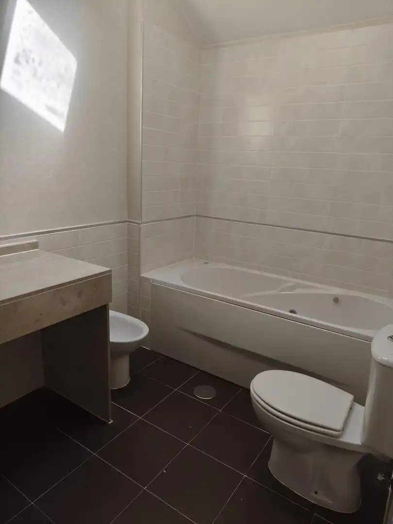 Bany de Àtic en venda en La Alcaidesa amb Terrassa, Moblat i Piscina comunitària