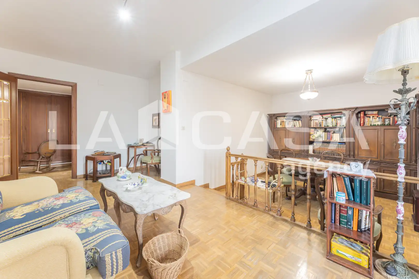 Piso en venta en Valencia con Horno y Balcón