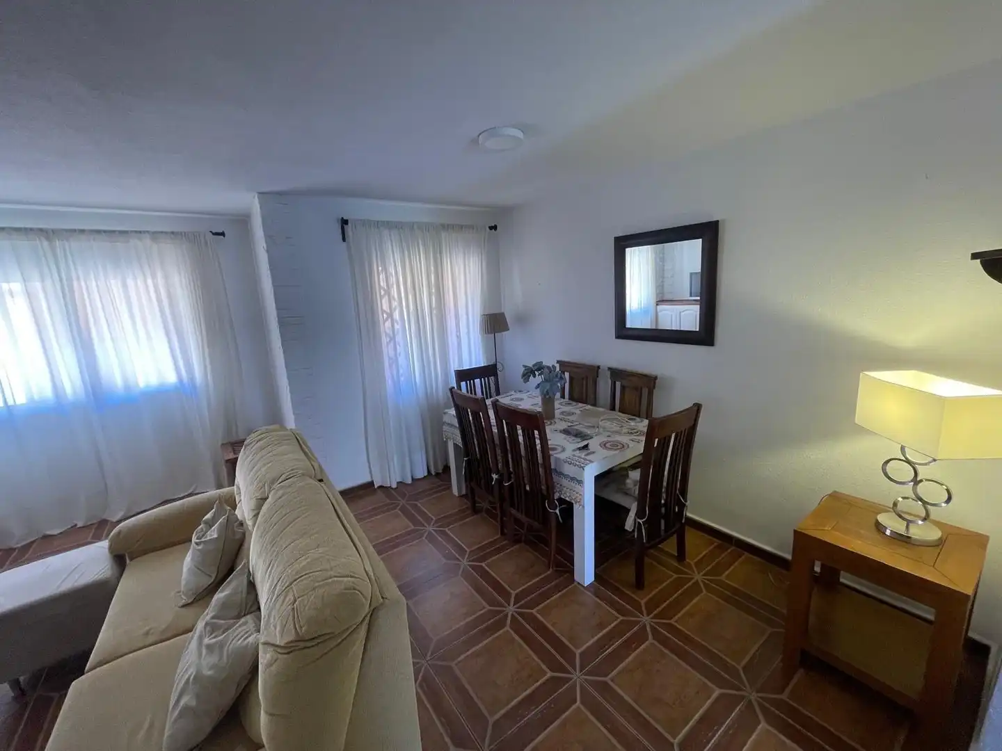 Sala de estar de Casa adosada de alquiler en Algeciras con Piscina comunitaria