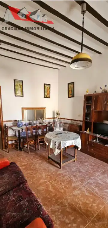 Maison jumelée avec jardin à vendre à Barrax