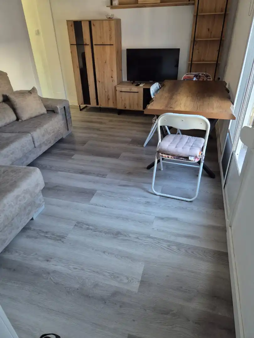 Sala d'estar de Pis en venda en Jaén amb Aire condicionat, Moblat i Balcó