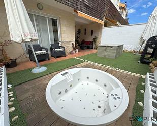 Jardí de Casa o xalet en venda en Mijas amb Aire condicionat, Terrassa i Piscina