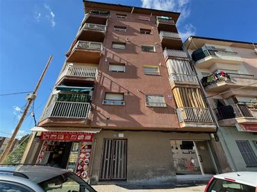 Appartamento con ascensore in vendita a Manlleu