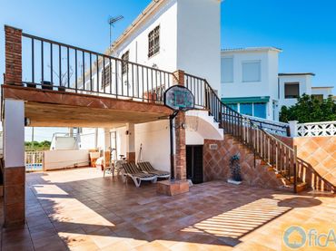 Casa a schiera con balcone in vendita a Riu millars