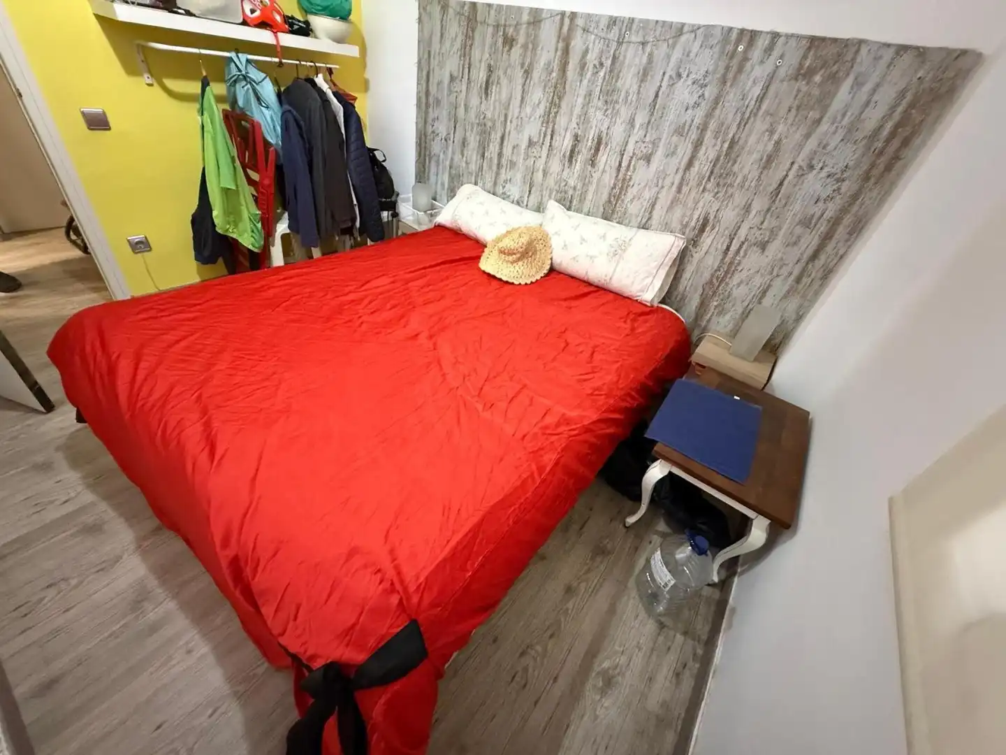Schlafzimmer von Wohnung zum Verkauf in Pineda de Mar mit Klimaanlage, Heizung und Möbliert