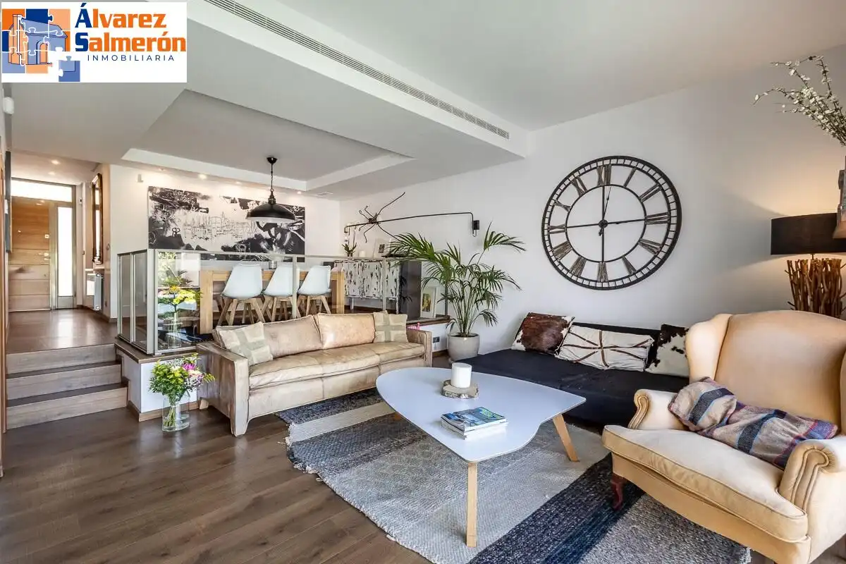 Living room of Detached homes for sale in Granada