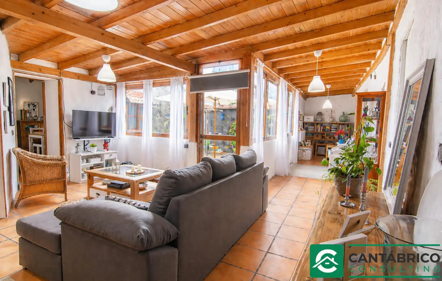 Sala de estar de Casa adosada en venta en Guía de Isora