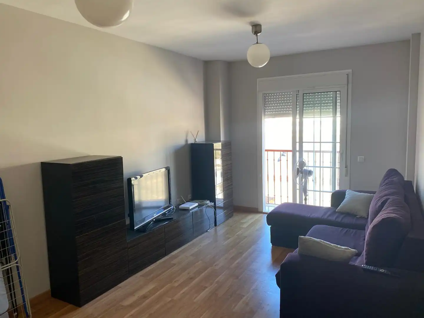 Sala de estar de Piso de alquiler en Roquetas de Mar con Aire acondicionado, Calefacción y Parquet