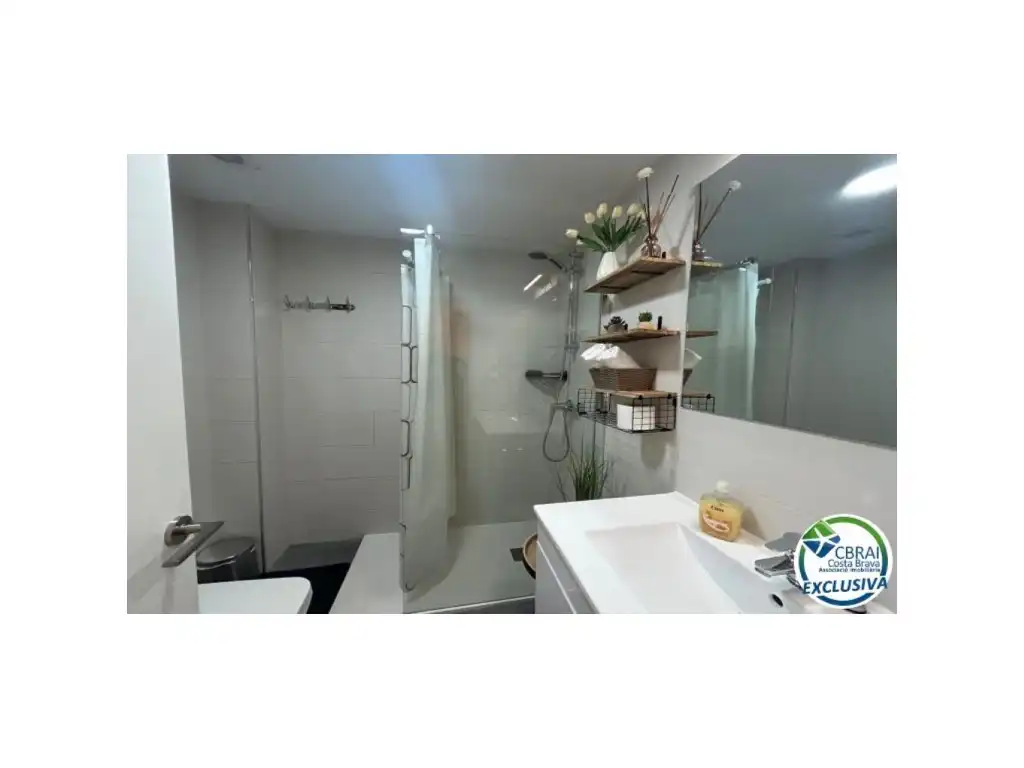 Studio zum Verkauf in Sector Port Empordà 8, imagen 3