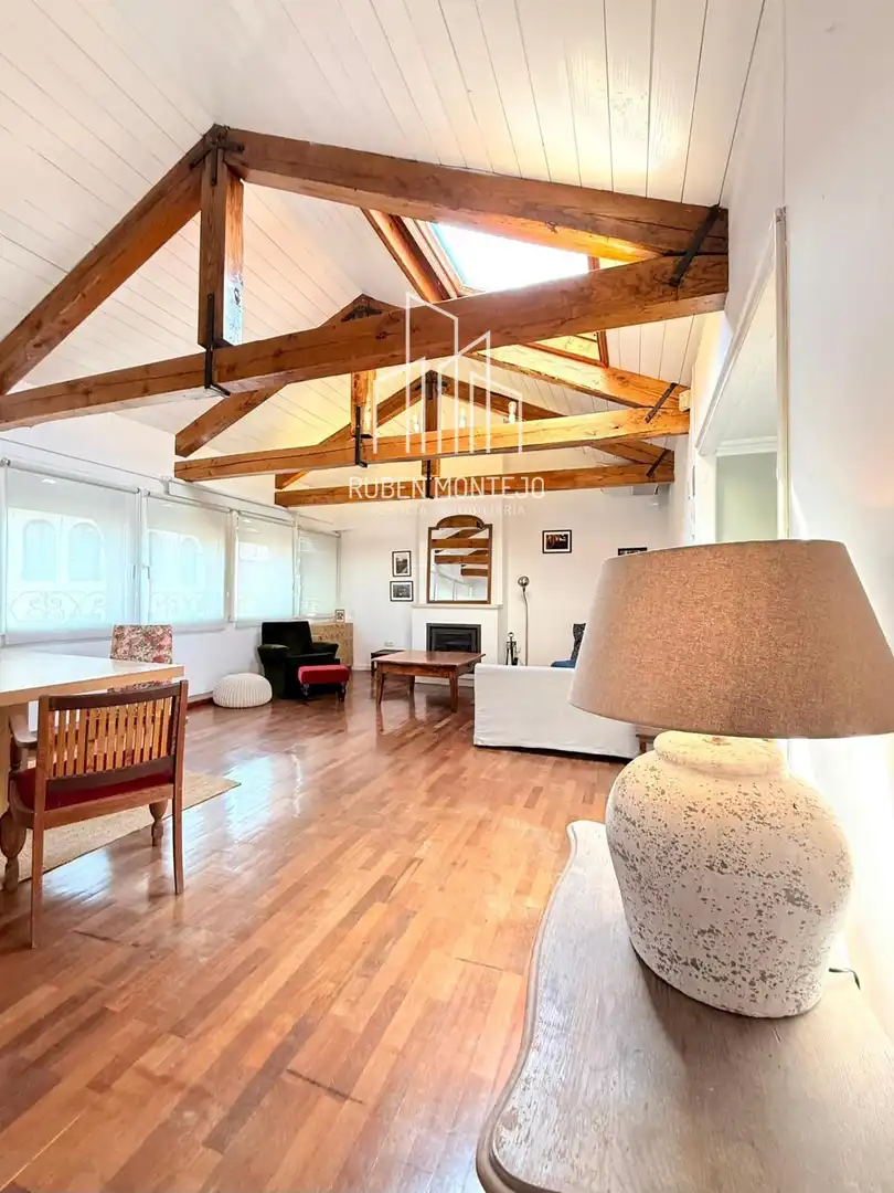 Living room of Attic for rent in Salamanca  with Air Conditioner, Heating and Terrace