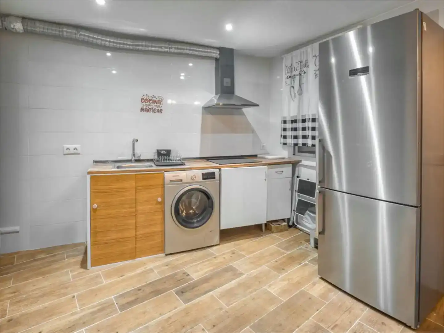 Kitchen of Study for rent in Estremera  with Air Conditioner, Furnished and Balcony