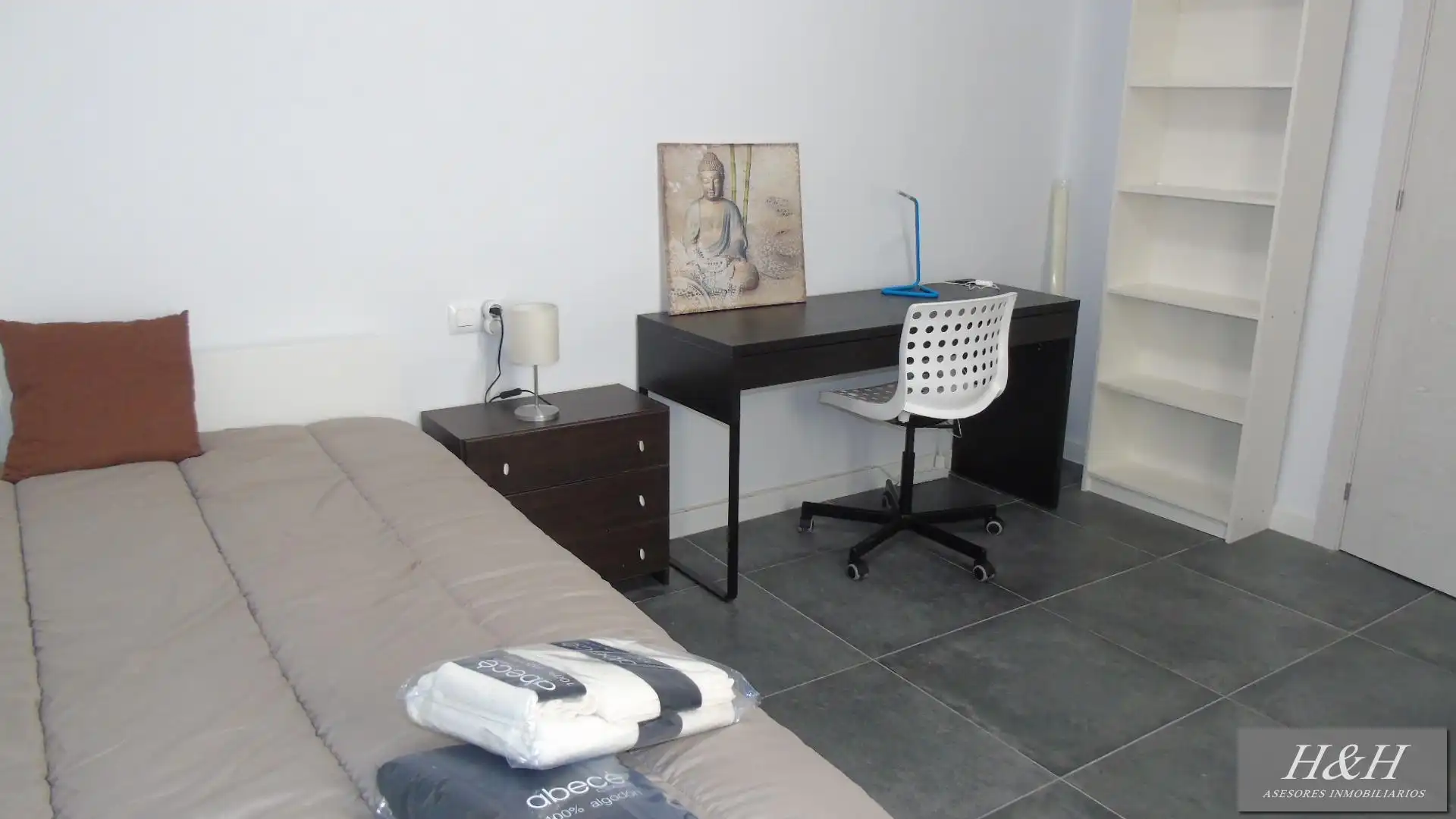 Habitación de Piso para compartir en Burjassot con Aire acondicionado, Amueblado y Balcón
