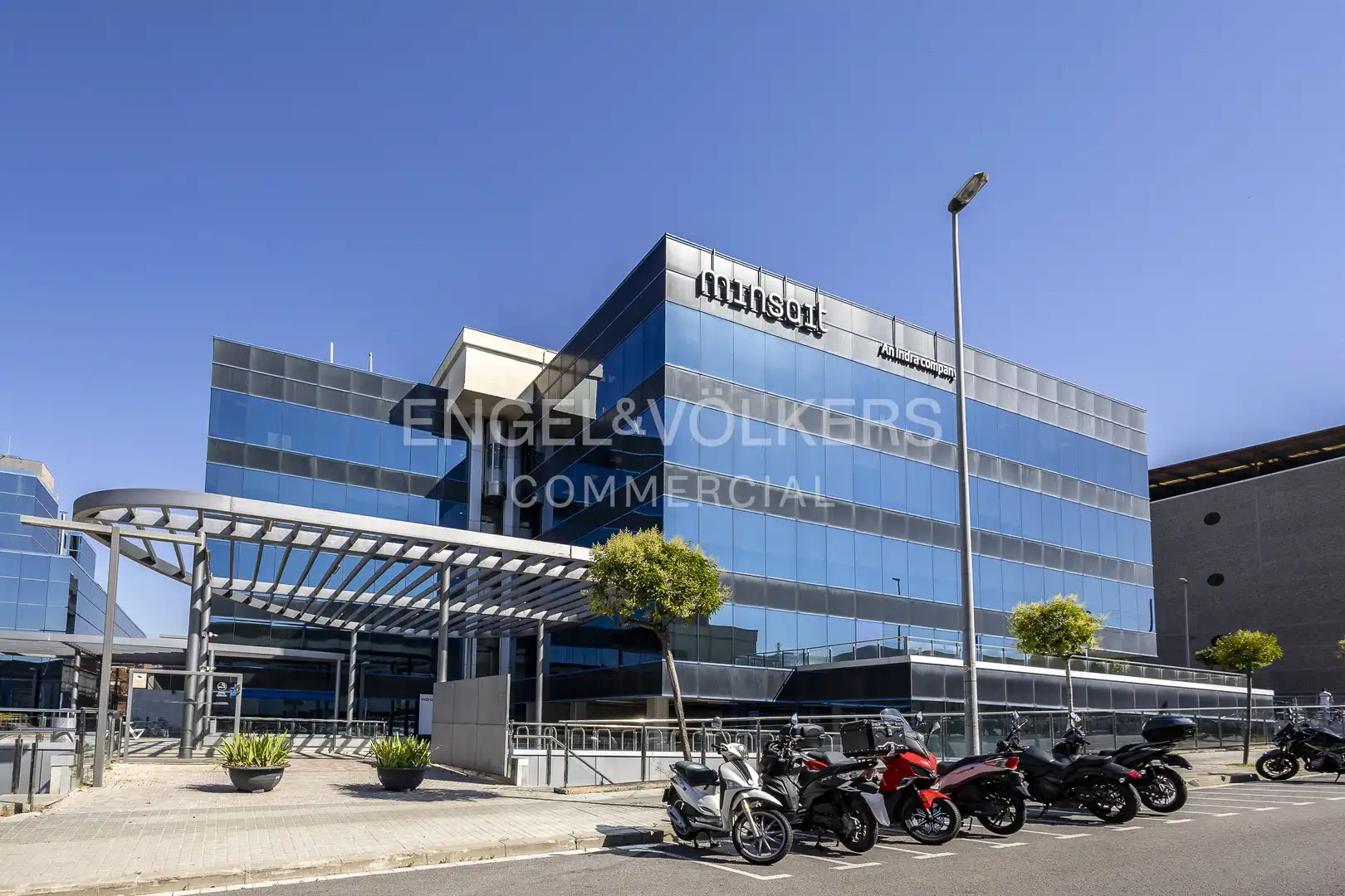 Vista exterior de Oficina de alquiler en Sant Joan Despí con Aire acondicionado