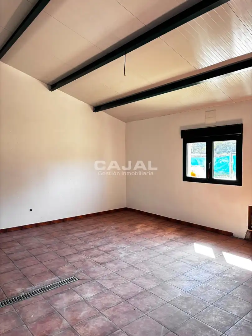 Sala de estar de Terreno en venta en Fresno de Cantespino