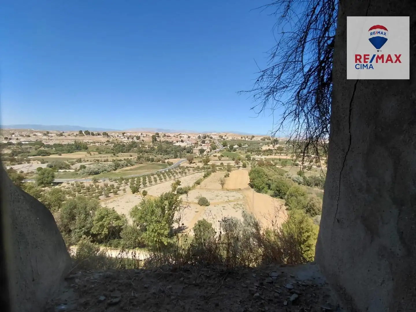 Finca rústica en venta en Benamaurel