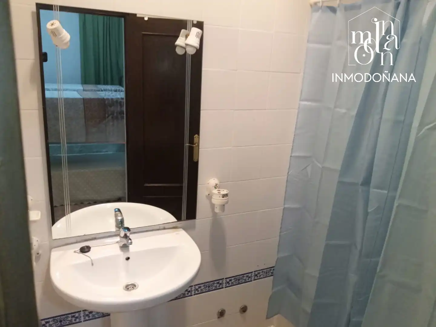Baño de Casa adosada en venta en Almonte con Terraza y Amueblado