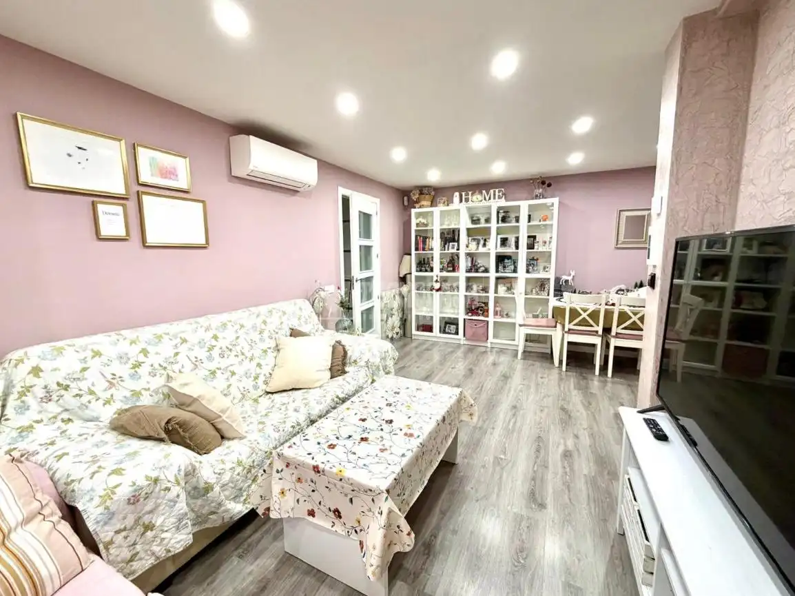 Sala de estar de Piso en venta en Móstoles con Aire acondicionado, Calefacción y Alarma