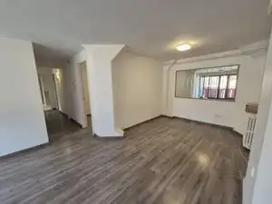 Piso en venta en Vic con Calefacción y Horno