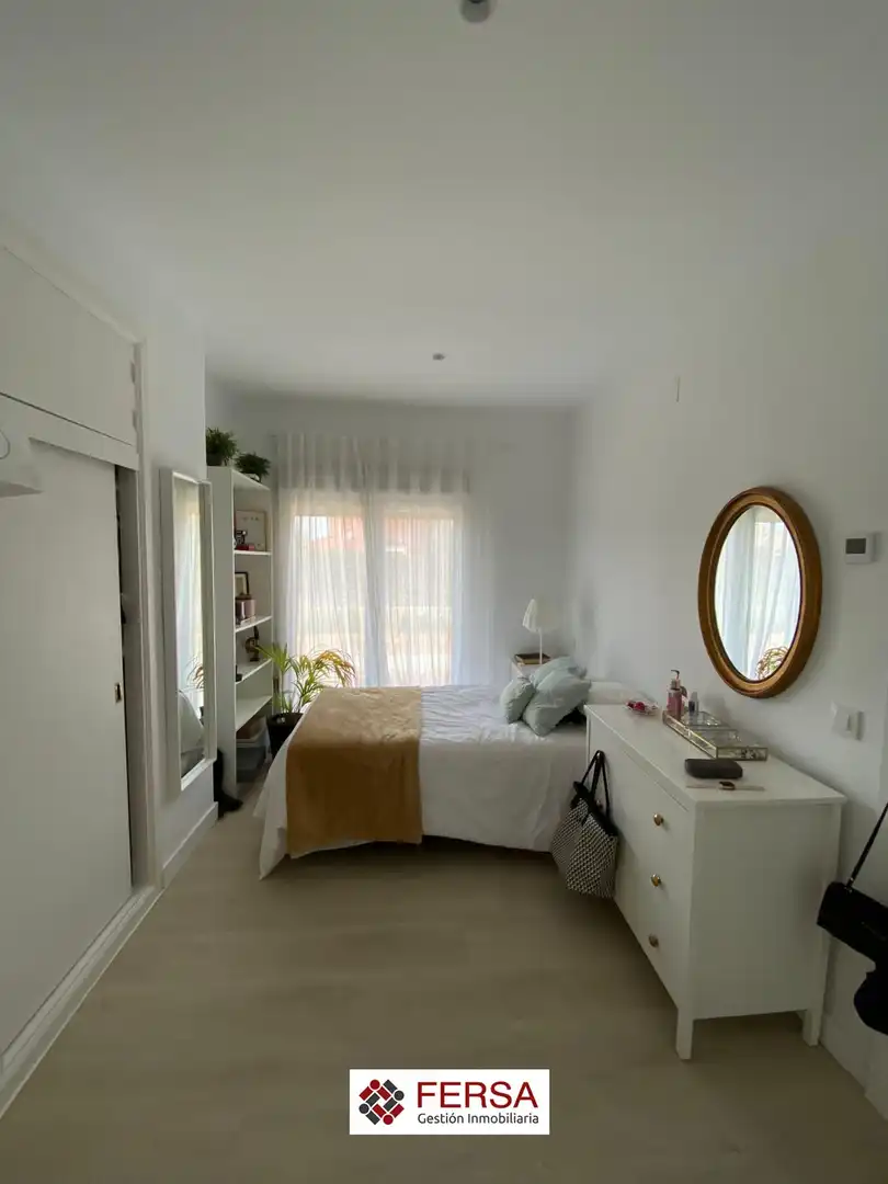 Bedroom of Houses for sale in El Puerto de Santa María  with Air Conditioner, Heating and Private garden