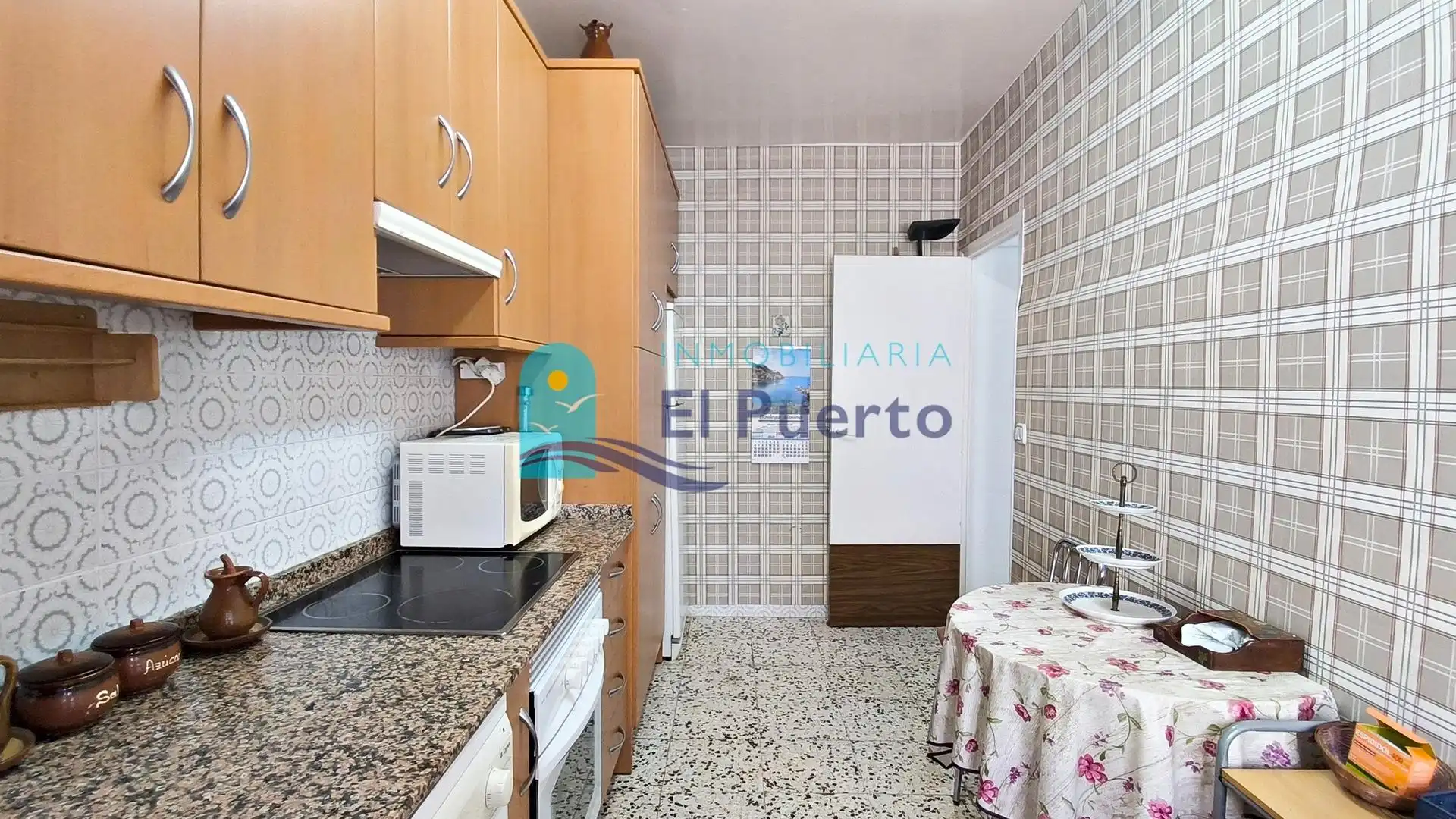 Küche von Wohnung zum Verkauf in Cartagena mit Klimaanlage, Heizung und Terrasse