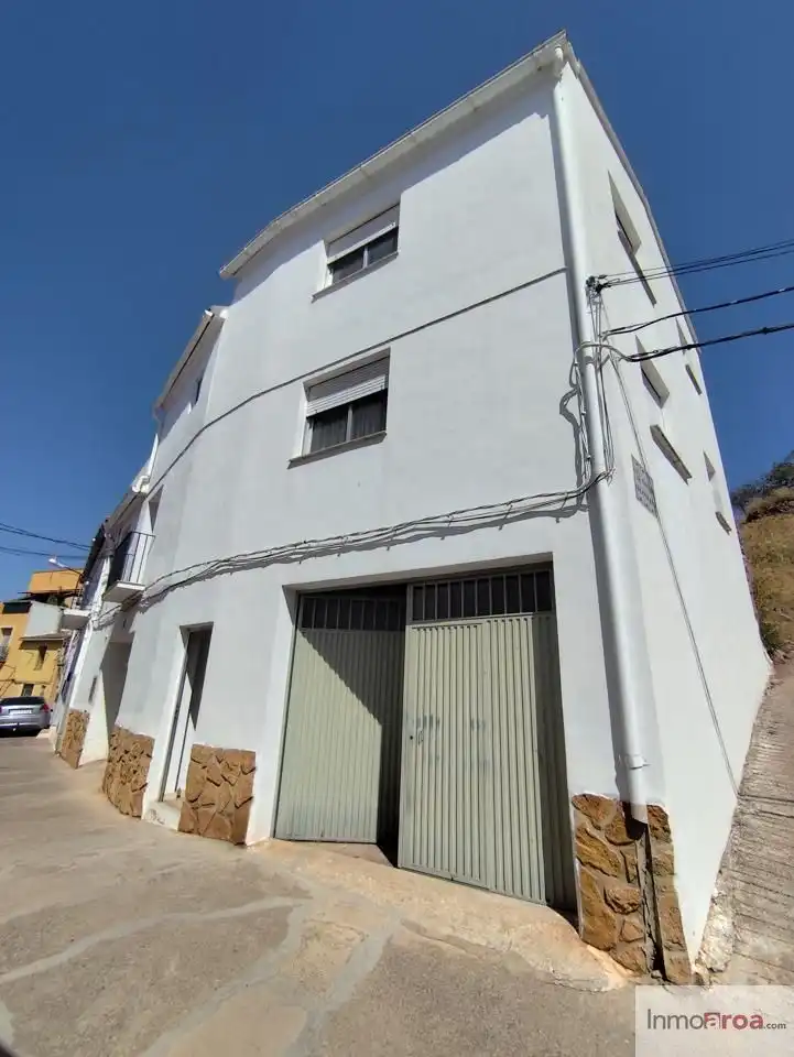 Vista exterior de Casa o chalet en venta en Gátova con Terraza