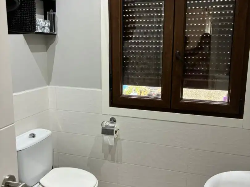 Baño de Casa o chalet de alquiler en Nigrán con Calefacción, Jardín privado y Amueblado