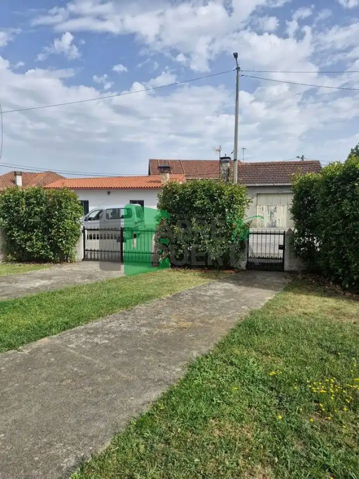 Chalet con jardín en venta en Ramirás, imagen 3