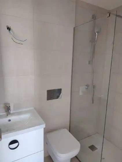 Bathroom of Flat for sale in Santa Cruz de Tenerife  with Air Conditioner, Oven and Balcony