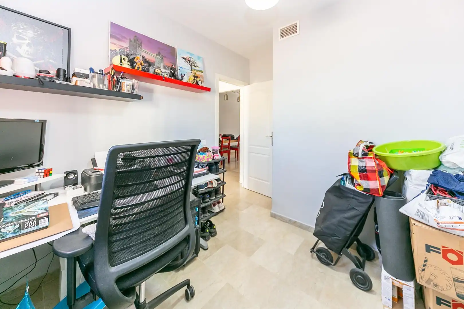 Habitación de Dúplex en venta en Benalmádena con Aire acondicionado, Calefacción y Jardín privado