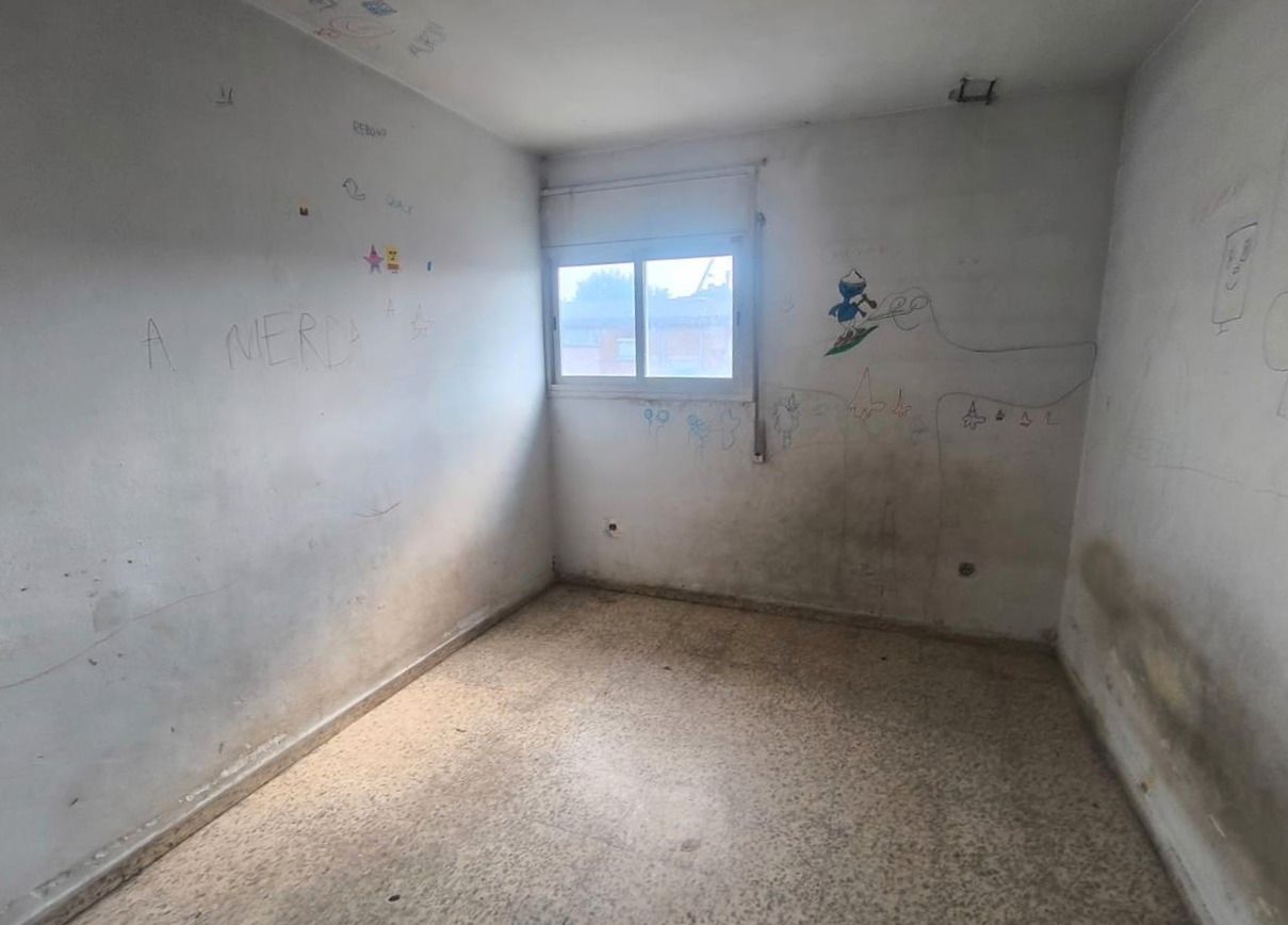 Bedroom of Flat for sale in  Lleida Capital