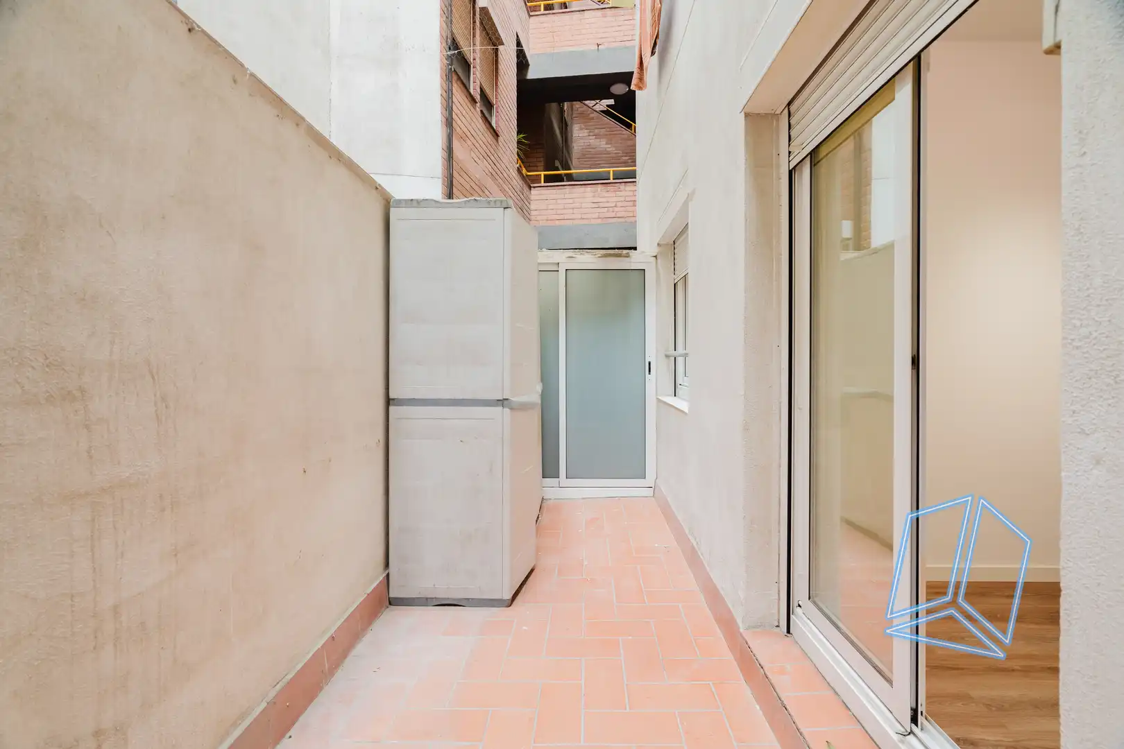 Terrassa de Pis en venda en Barcelona amb Calefacció, Terrassa i Traster
