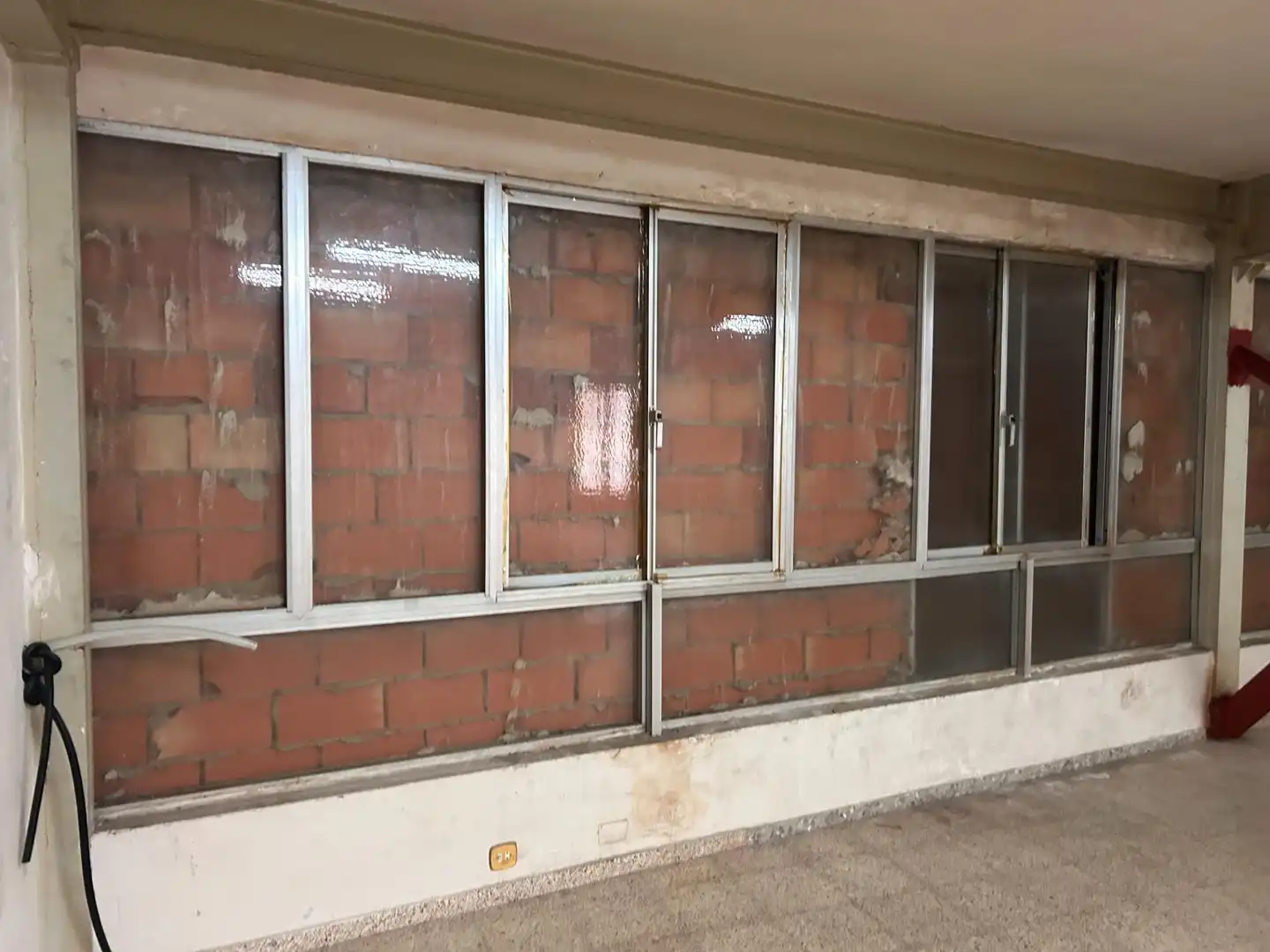Außenansicht von Gebäude zum Verkauf in Segorbe