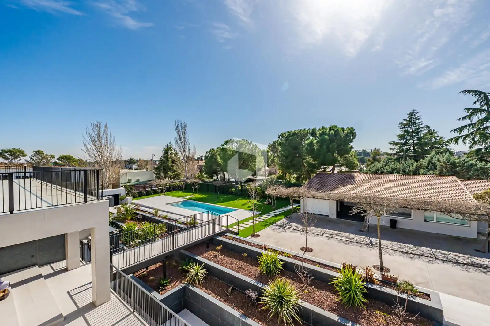 Vista exterior de Casa o chalet en venta en Majadahonda con Aire acondicionado, Calefacción y Terraza
