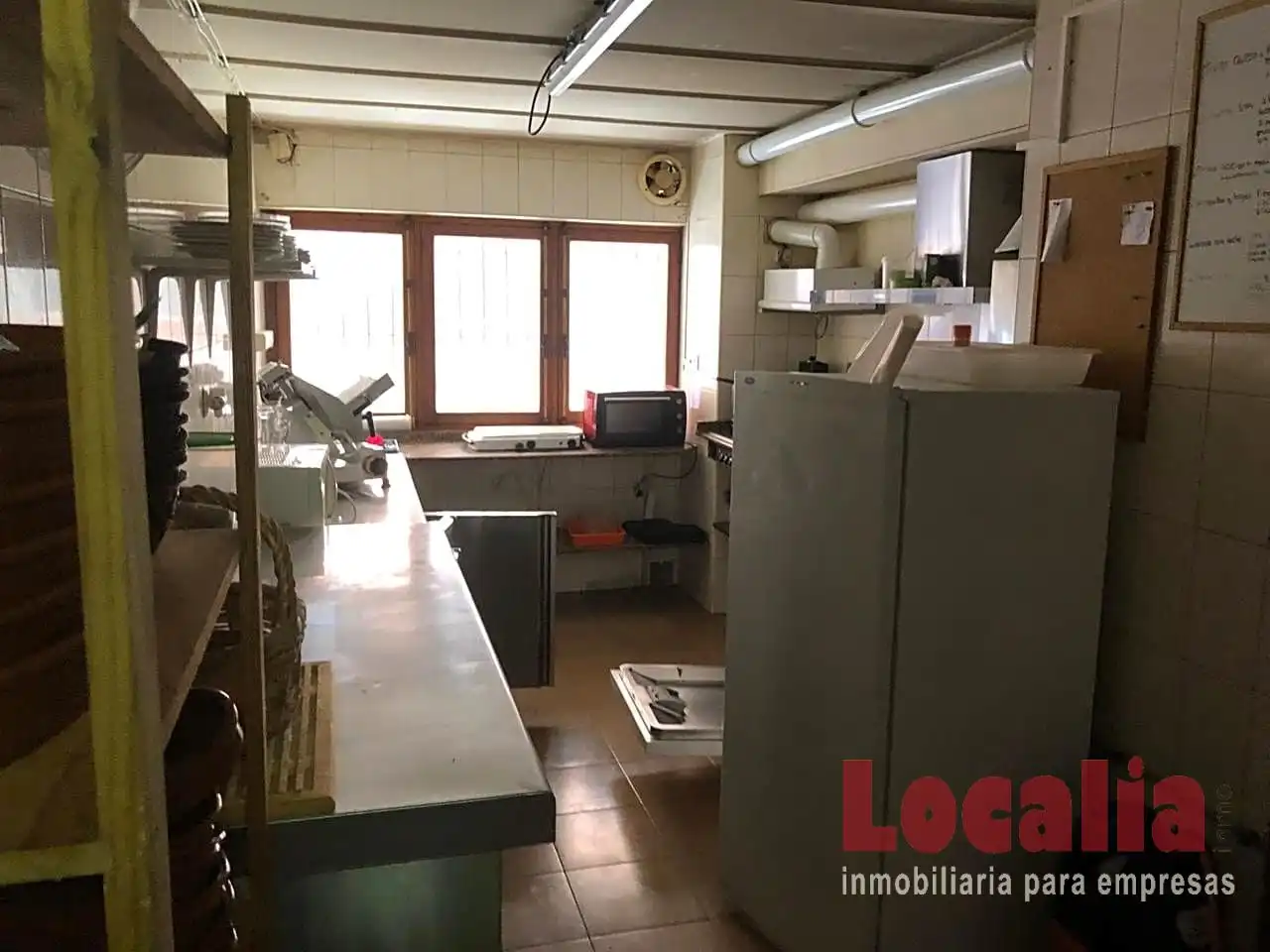 Local commercial à louer à José Posada Herrera, imagen 8