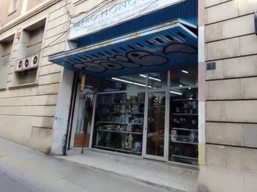 Local comercial en venda a Lluis Companys