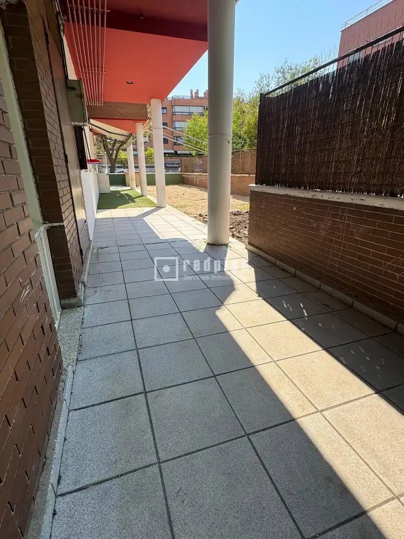 Business premises to rent in del Marqués de la Valdavia, imagen 4