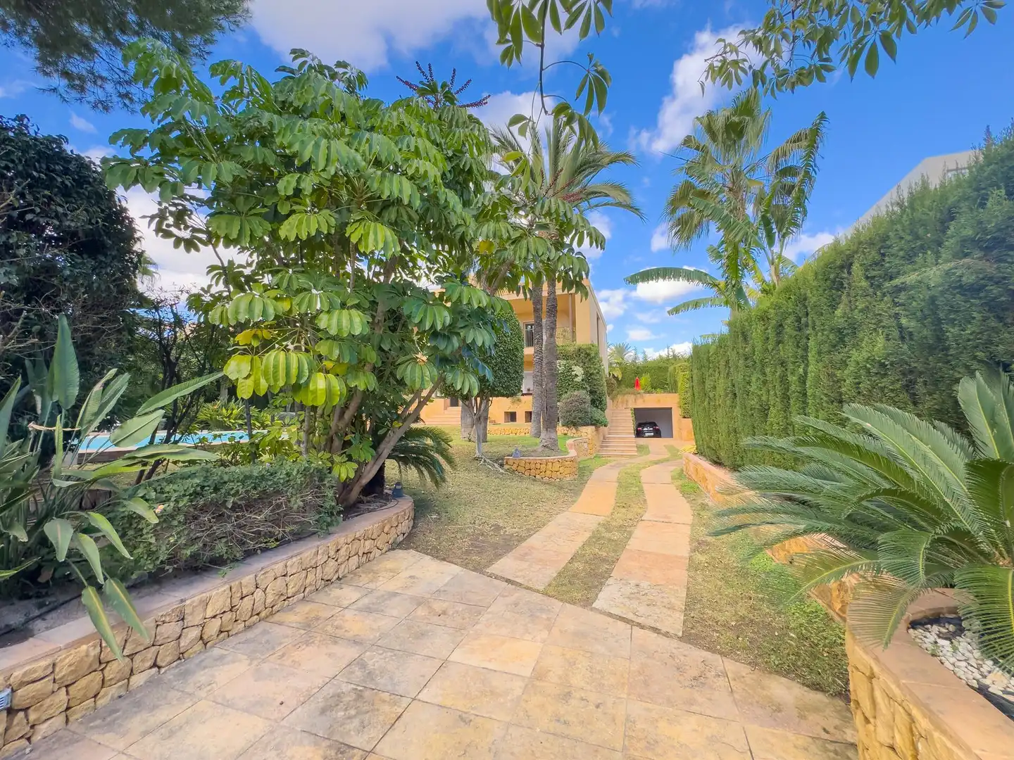 Garden of Houses for sale in Varadero