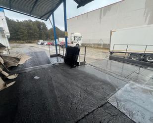 Aparcament de Nau industrial en venda en Esparreguera amb Calefacció i Alarma