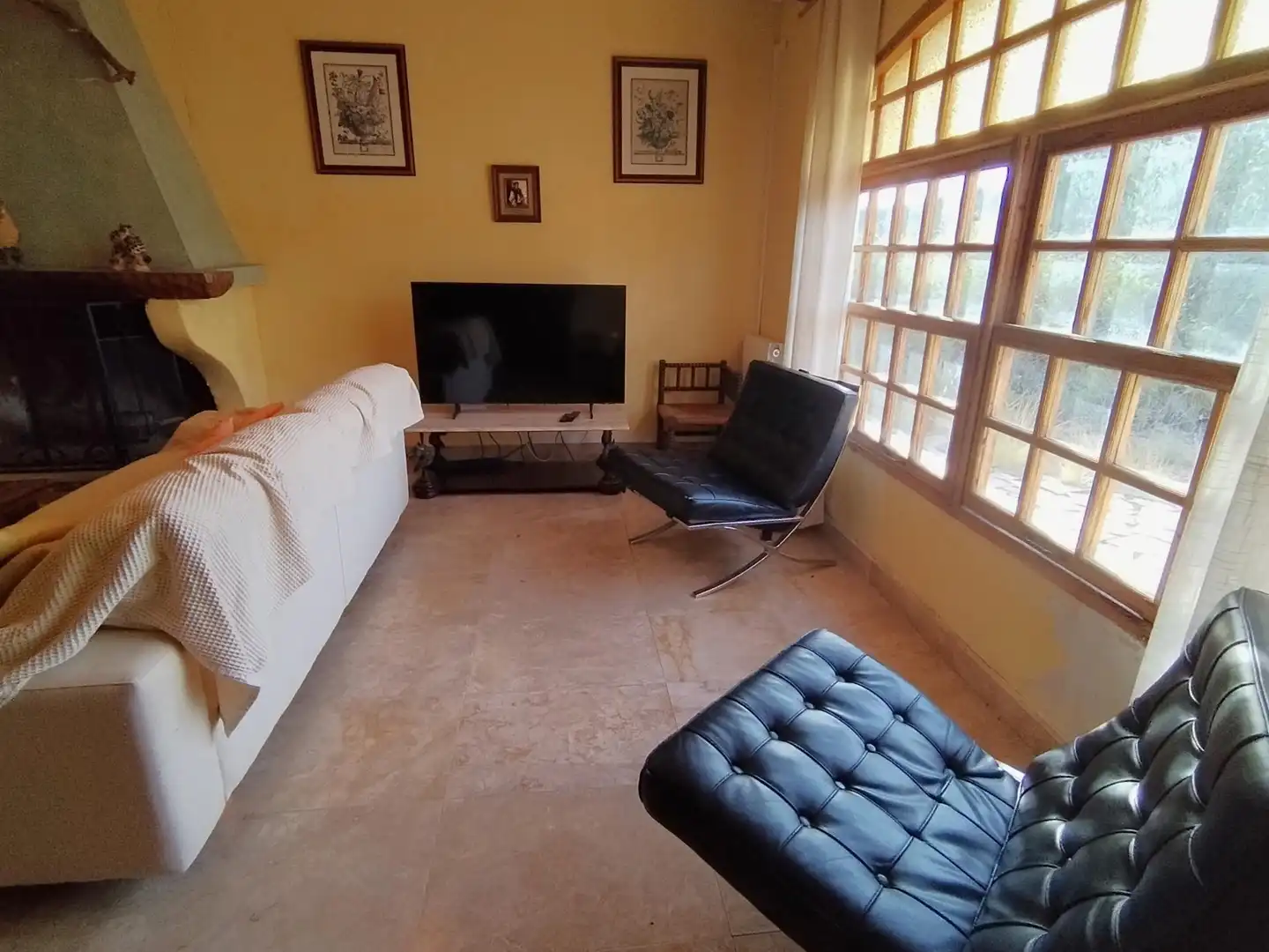 Sala d'estar de Finca rústica en venda en Relleu amb Aire condicionat, Jardí privat i Terrassa