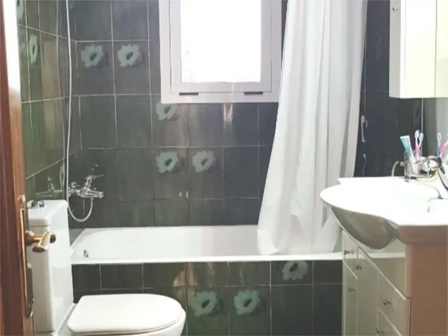 Badezimmer von Wohnung zum Verkauf in Jarafuel mit Klimaanlage und Balkon
