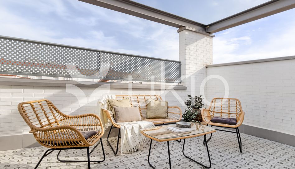 Apartamento de alquiler en Calle de Málaga, Ríos Rosas - Nuevos Ministerios - Imagen 2