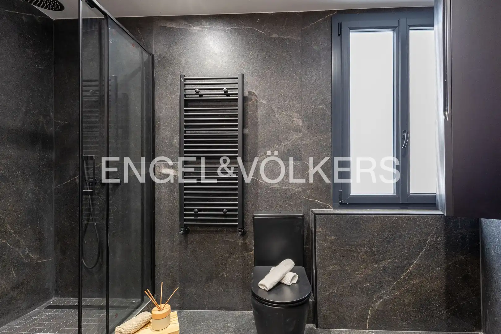 Baño de Piso en venta en Madrid con Calefacción