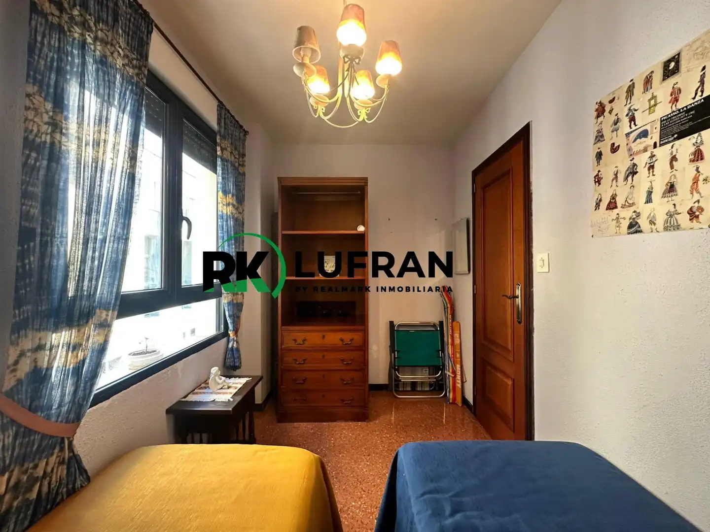 Dormitori de Apartament en venda en Alicante / Alacant amb Terrassa, Moblat i Balcó