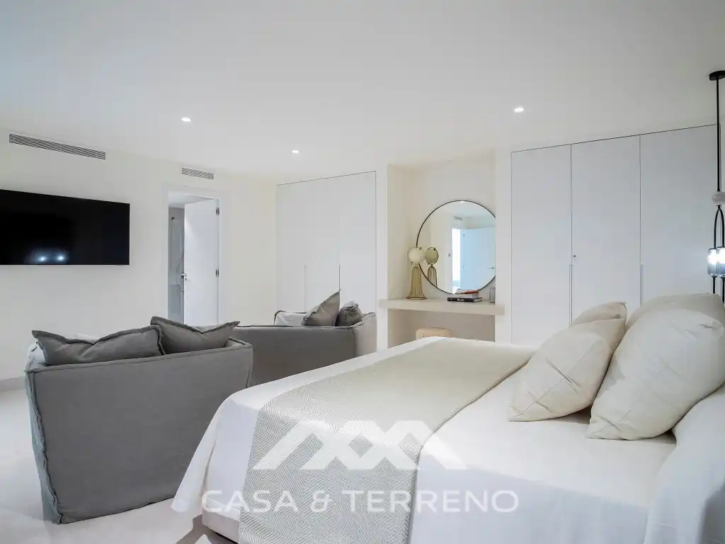 Casa amb terrassa en venda a Calle Alclub, imagen 35