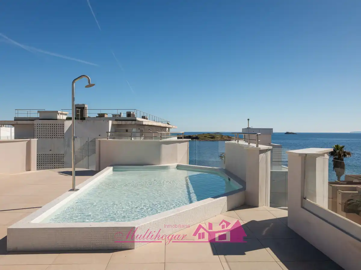 Piscina de Apartamento en venta en Eivissa con Aire acondicionado, Calefacción y Terraza