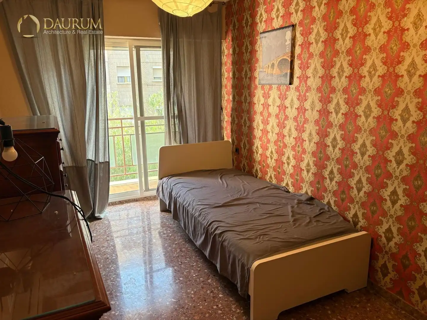 Habitación de Piso en venta en Mislata con Aire acondicionado, Terraza y Amueblado