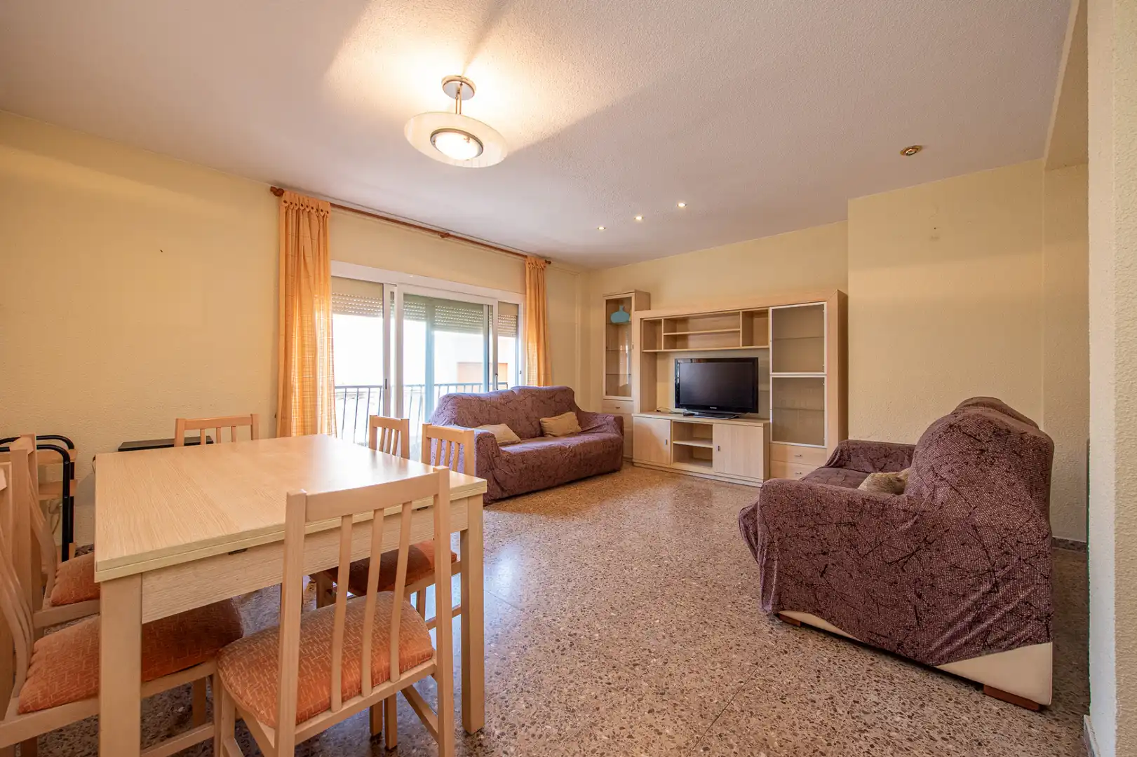 Living room of Flat for sale in Sant Feliu de Guíxols  with Heating, Oven and Balcony