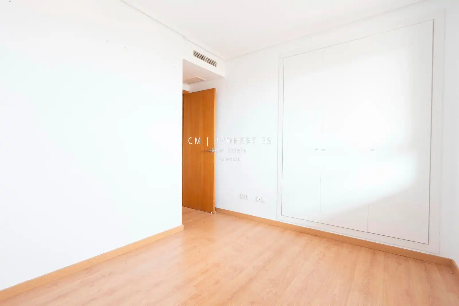 Habitación de Ático de alquiler en Alboraya con Aire acondicionado, Calefacción y Parquet