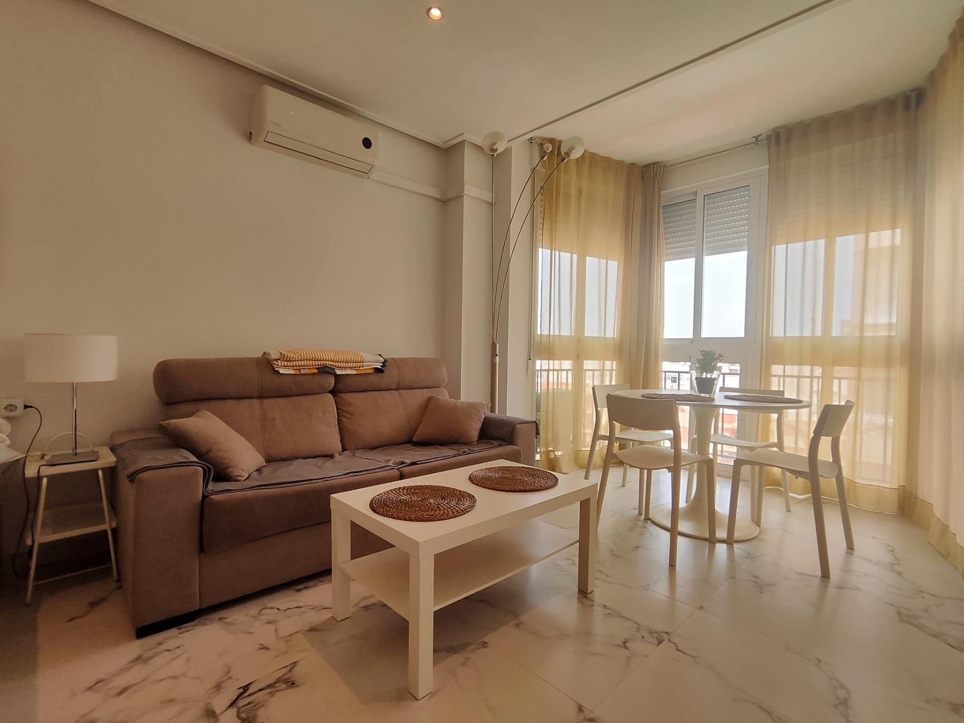 Sala de estar de Estudio en venta en Torremolinos con Aire acondicionado y Calefacción
