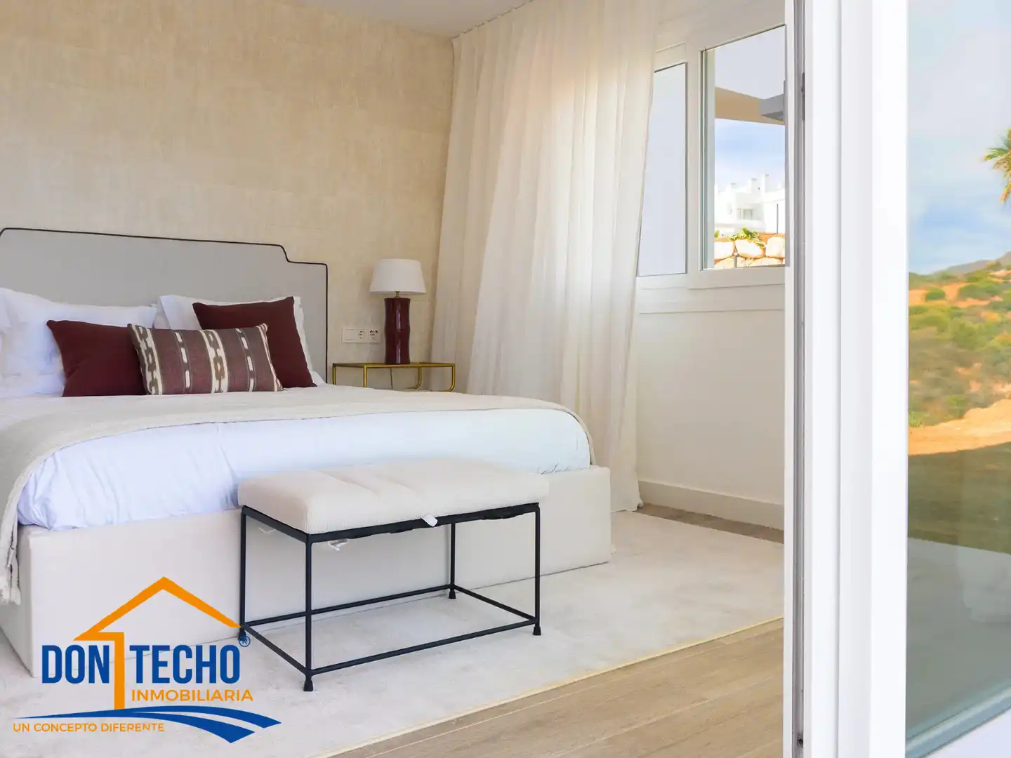 Schlafzimmer von Wohnung zum Verkauf in Casares mit Klimaanlage, Terrasse und Ofen